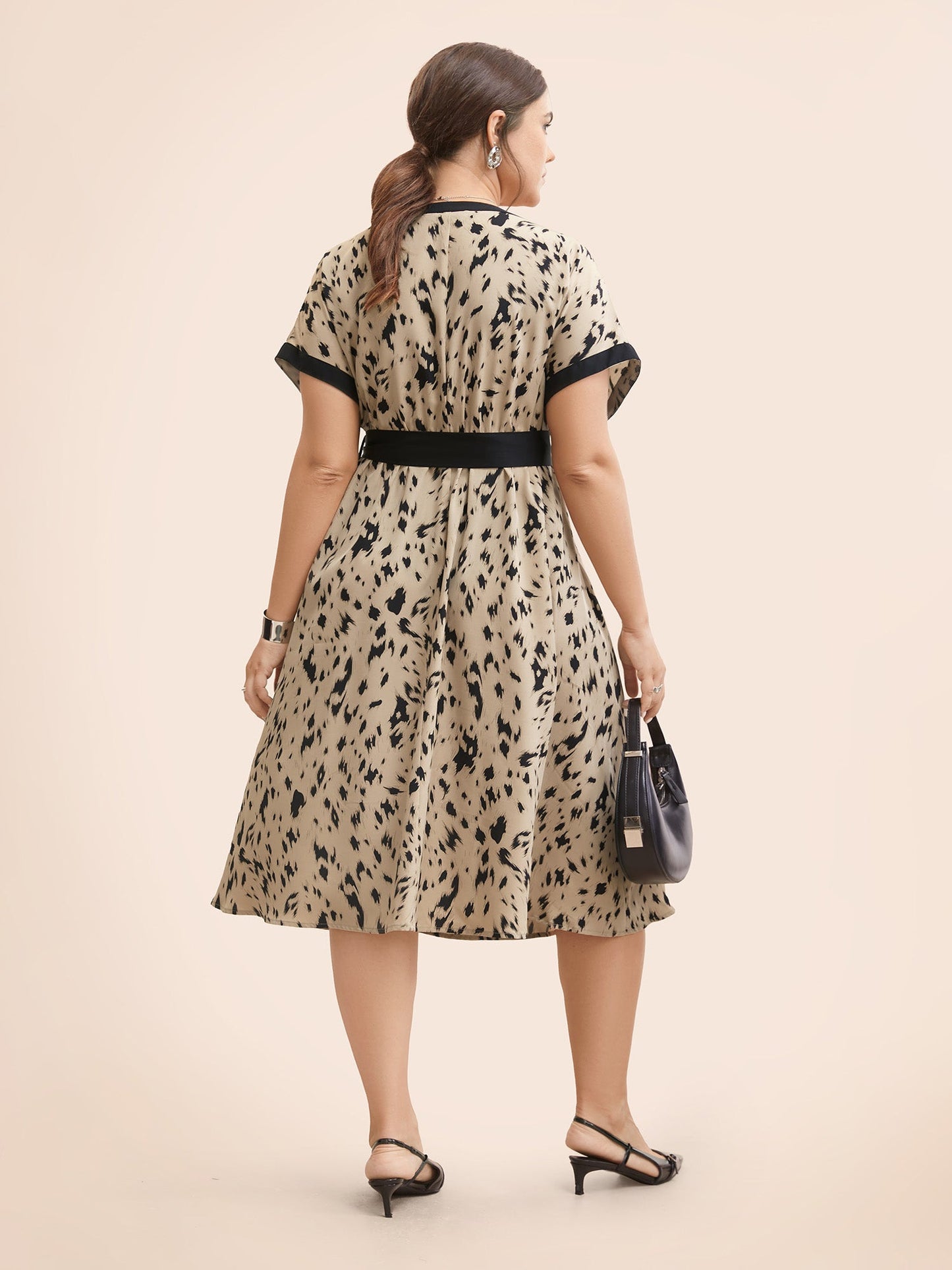Leopard Print Contrast Trim Dolman Sleeve Dress