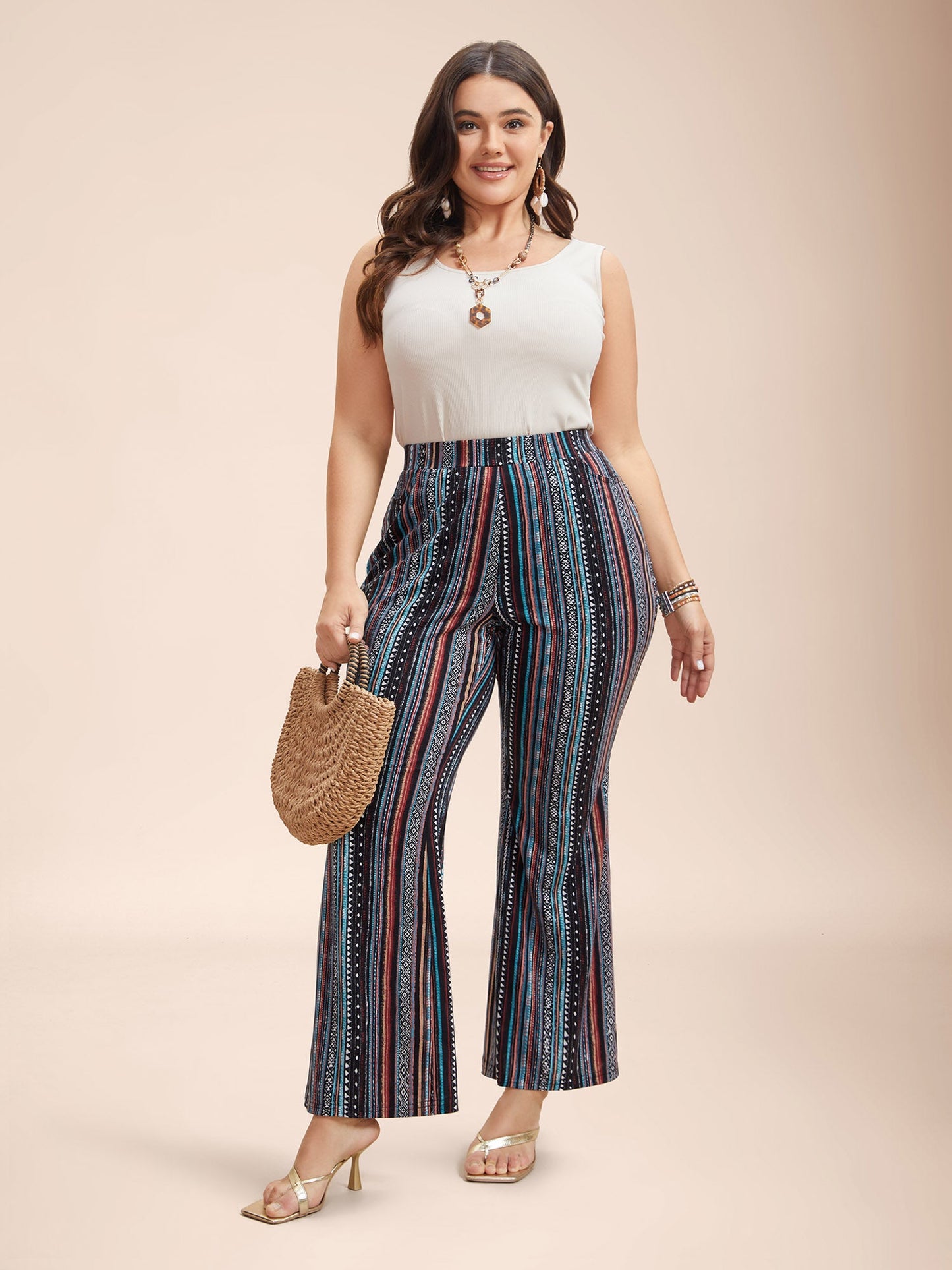 Floral Pattern Midi-Rise Bootcut Legging
