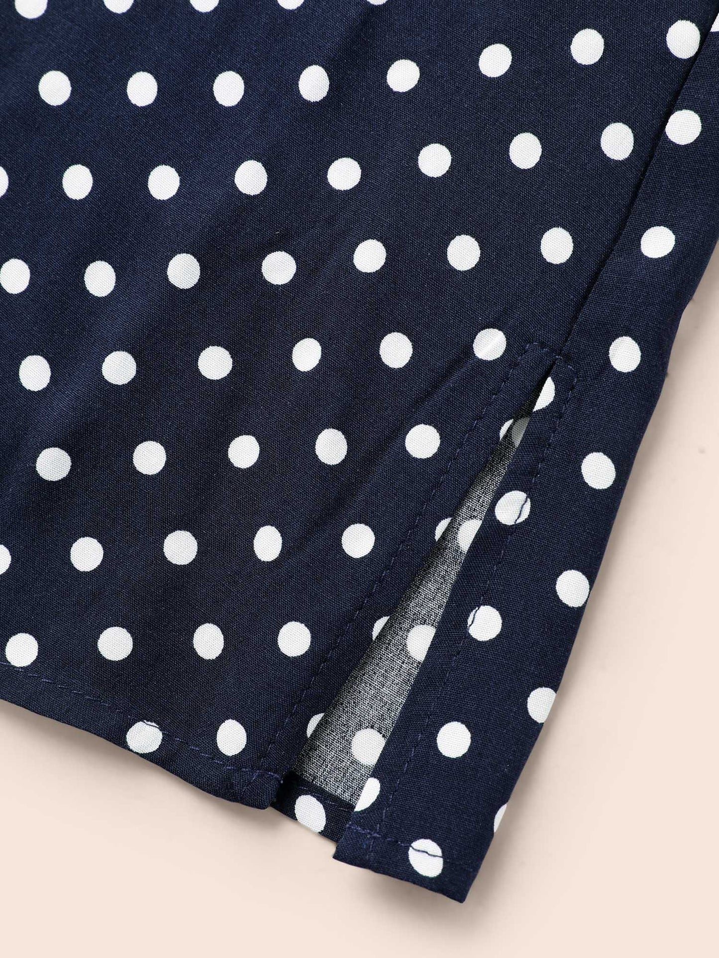 Polka Dot Split Hem Pleated Blouse