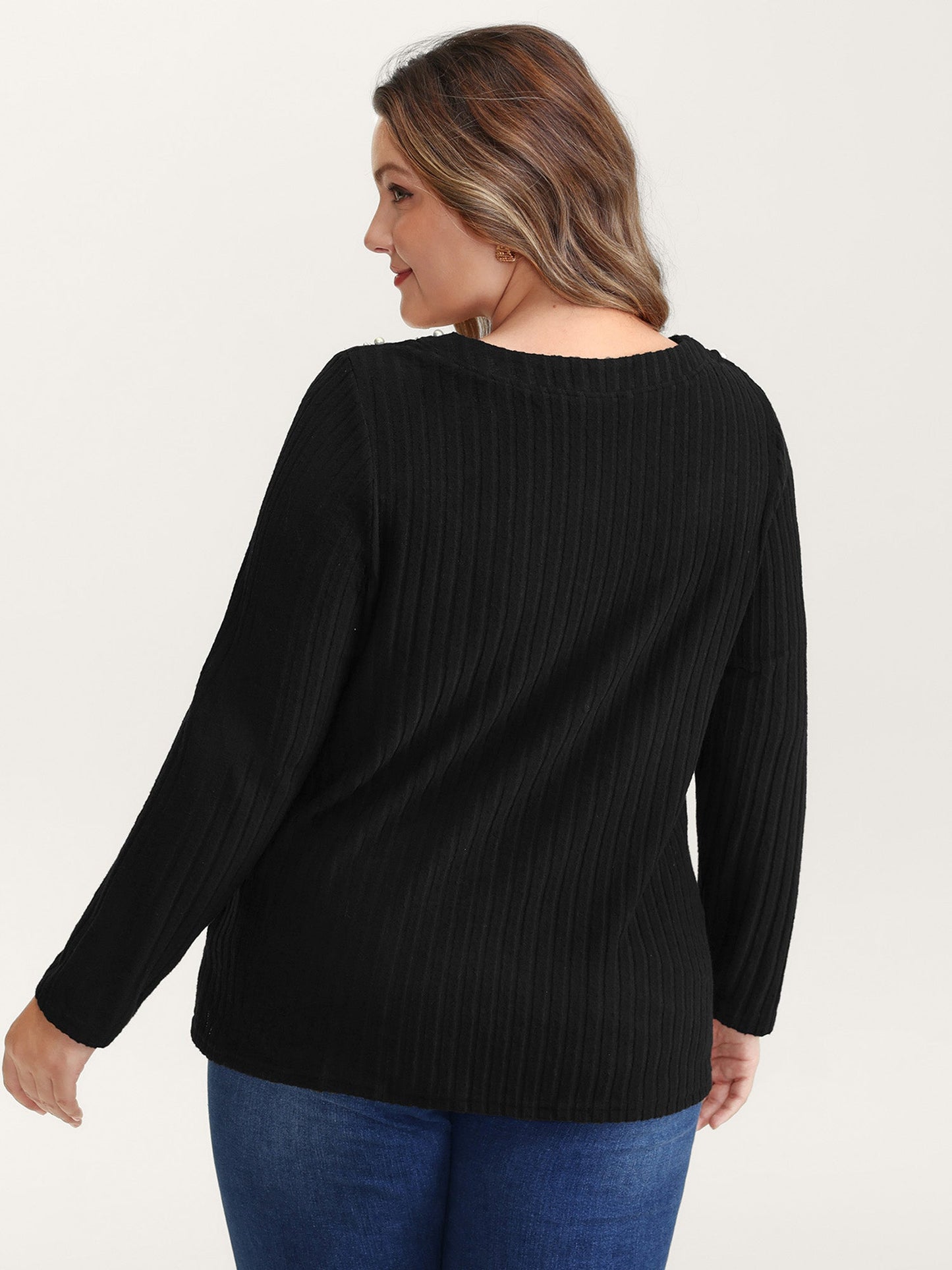 Bubble Beads Neck Cut-Out T-Shirt