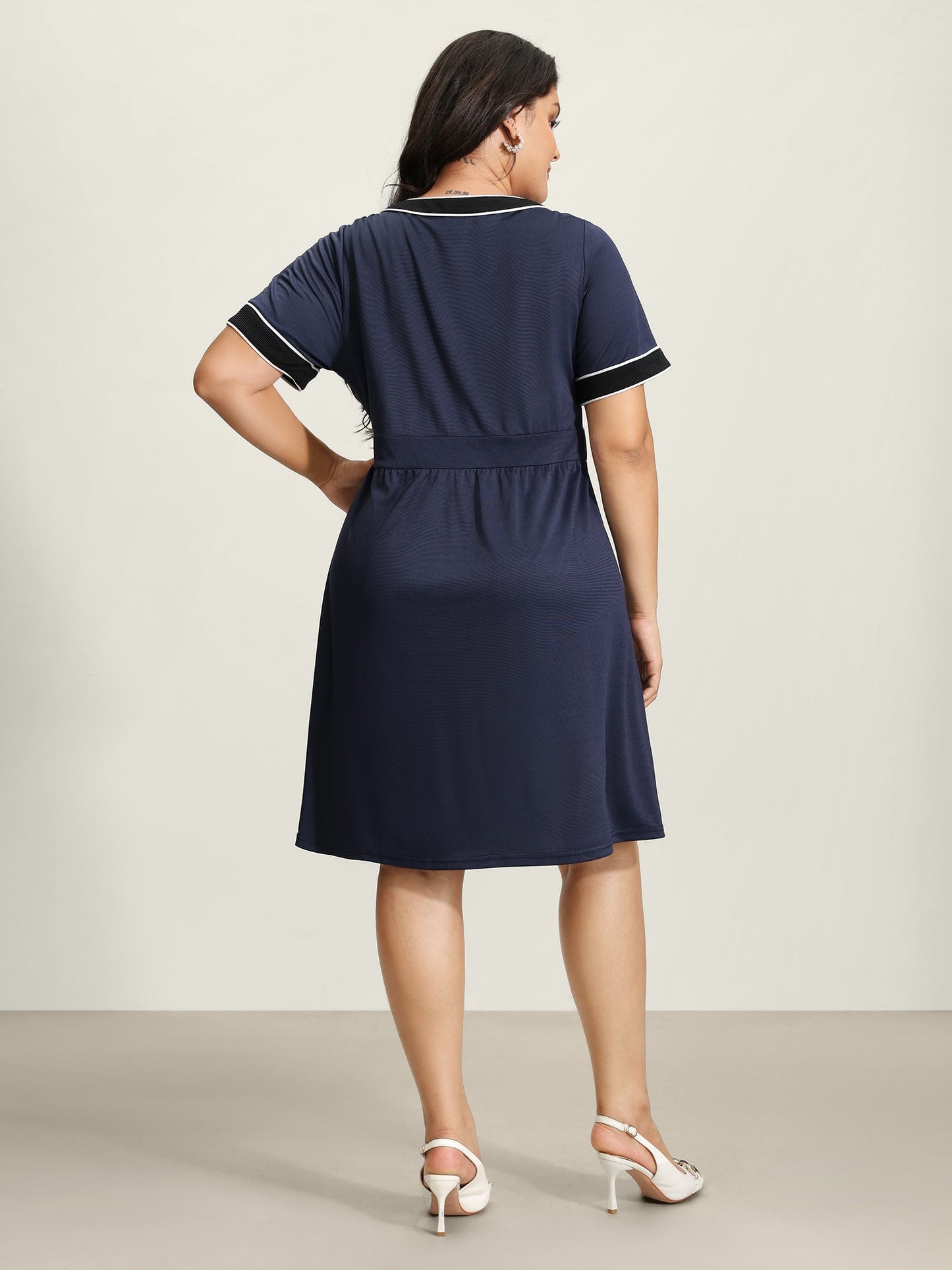 Textured Color Contrast Stretchy Midi Dress