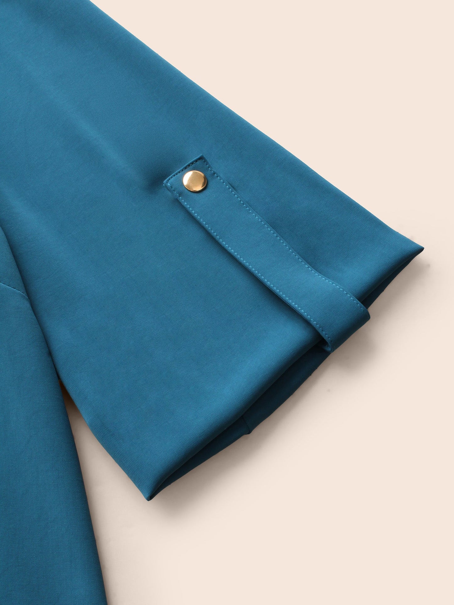Solid Cuffed Sleeve Gathered Curved Hem Blouse