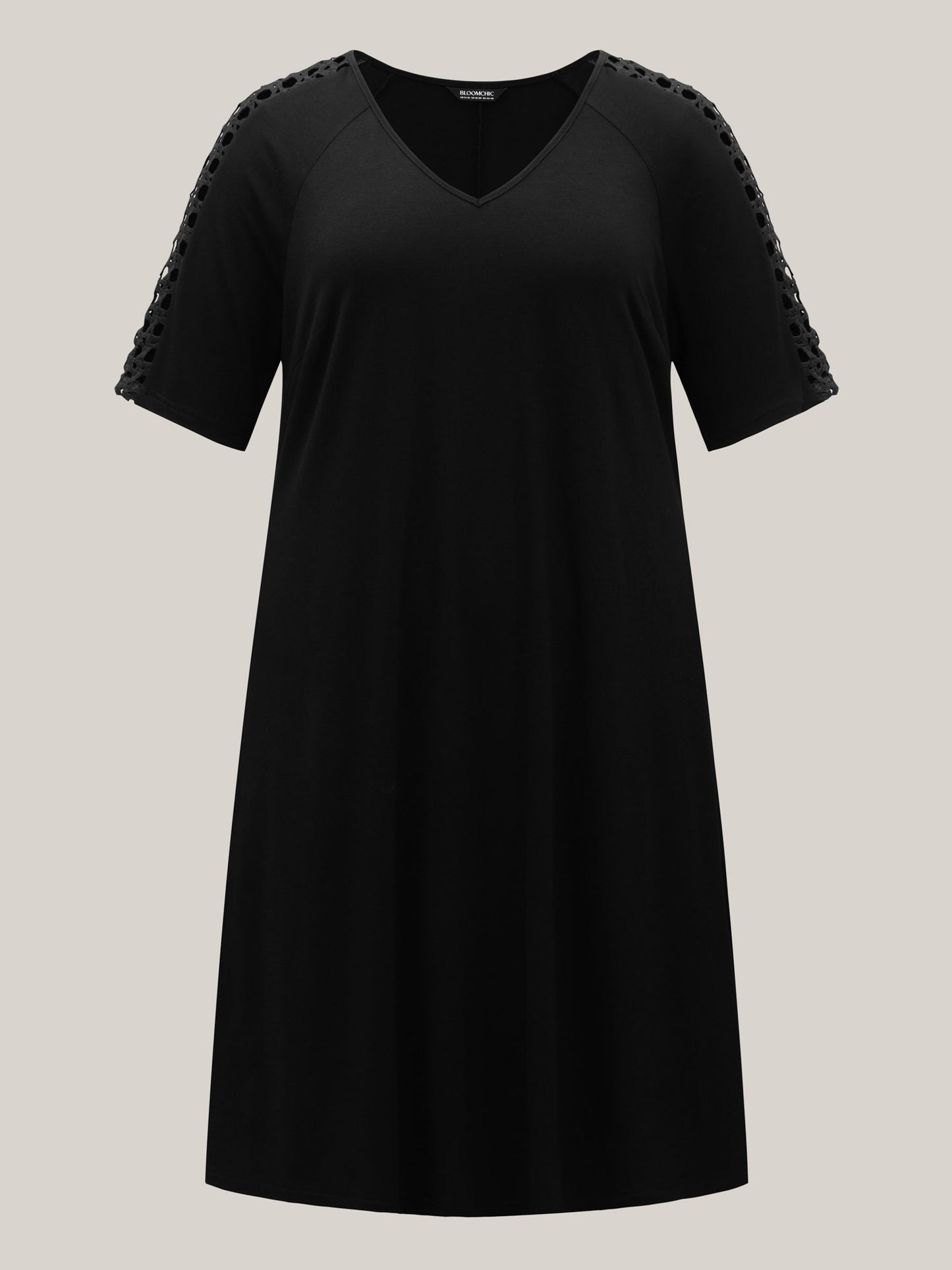 Supersoft Cut-Out Sleeve Midi Dress