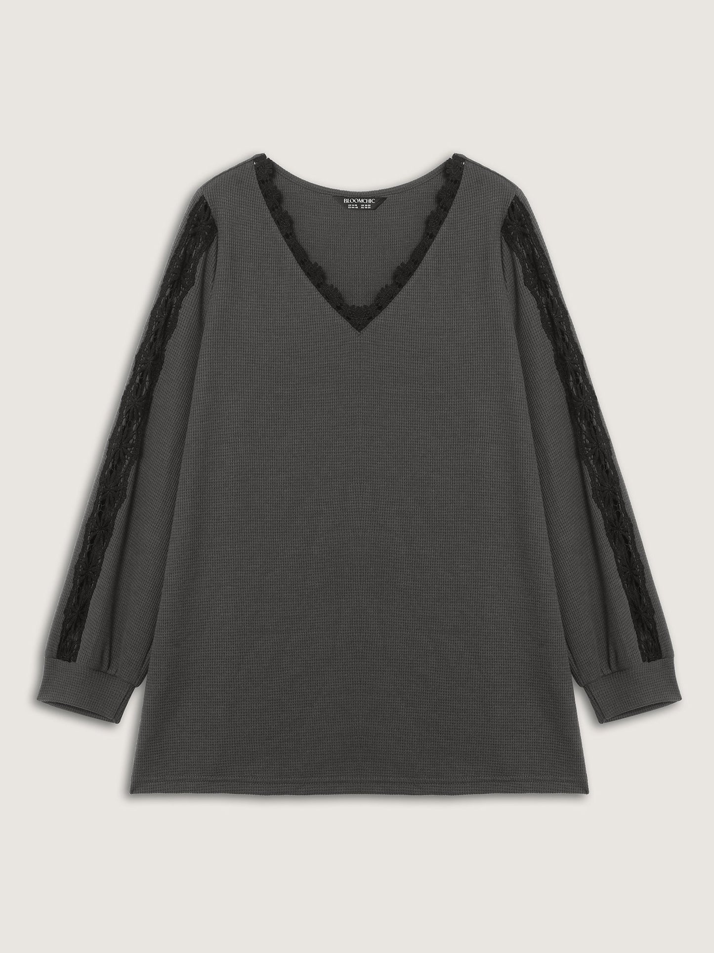 Lace Trim Textured V-Neck T-Shirt