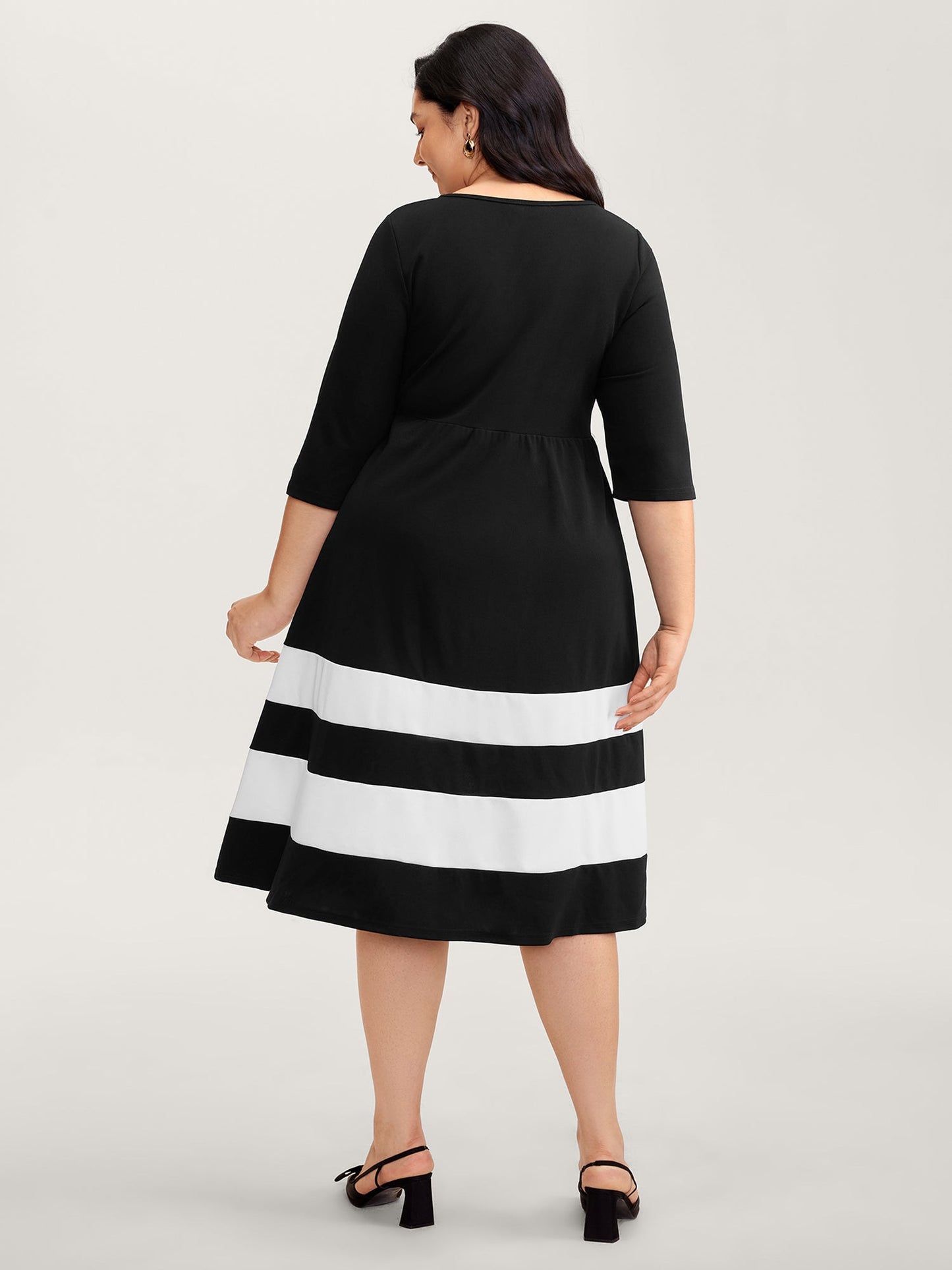 Color Stripes Pockets Midi Dress
