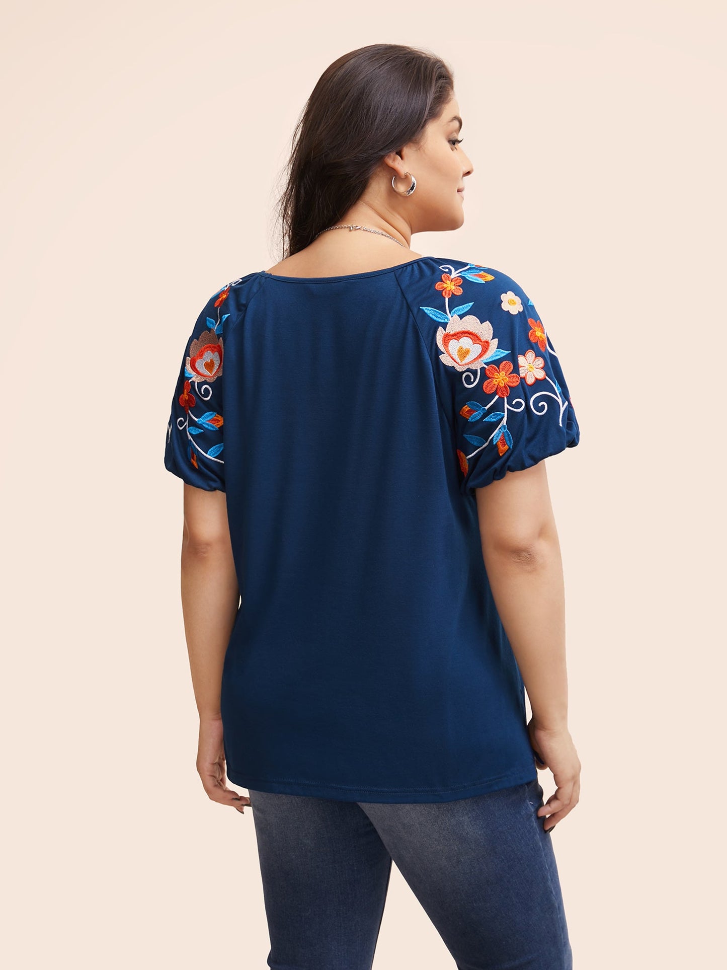 Floral Embroidered Lantern Sleeve T-shirt