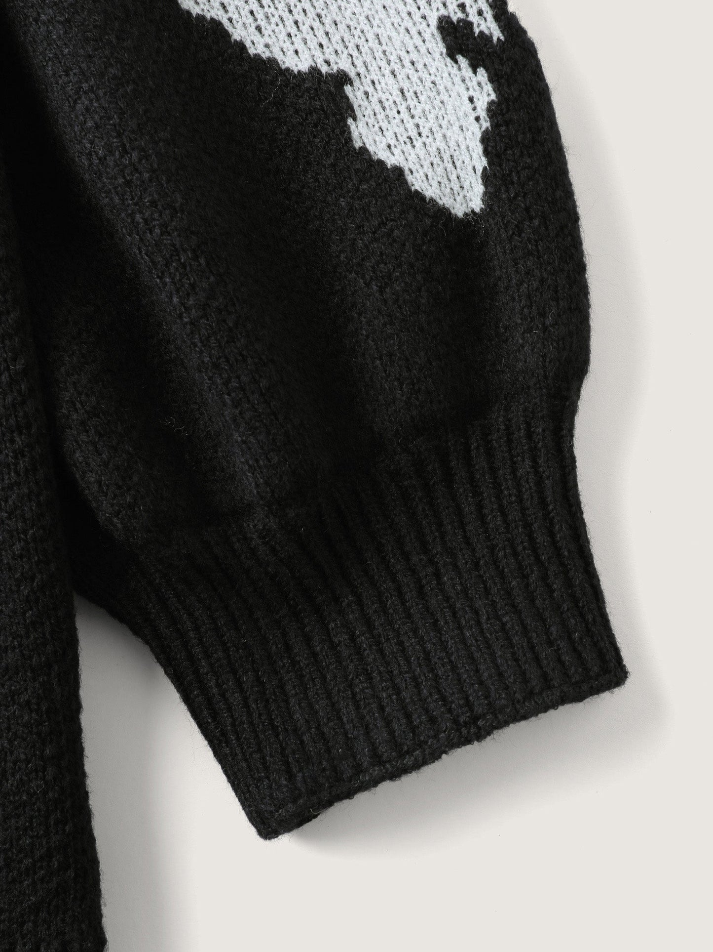 Butterfly Jacquard Pattern Knit Cardigan