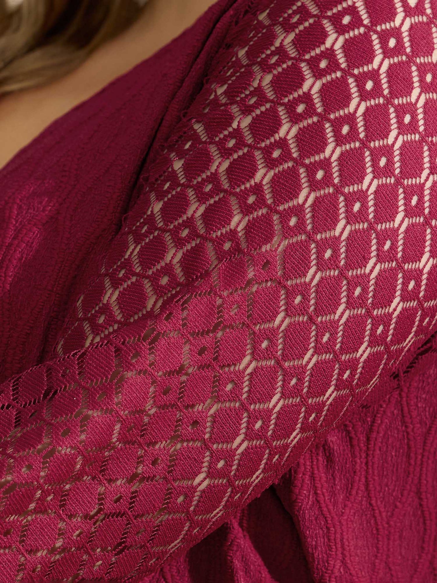 Sheer Textured Sleeve Stretchy Knit Top