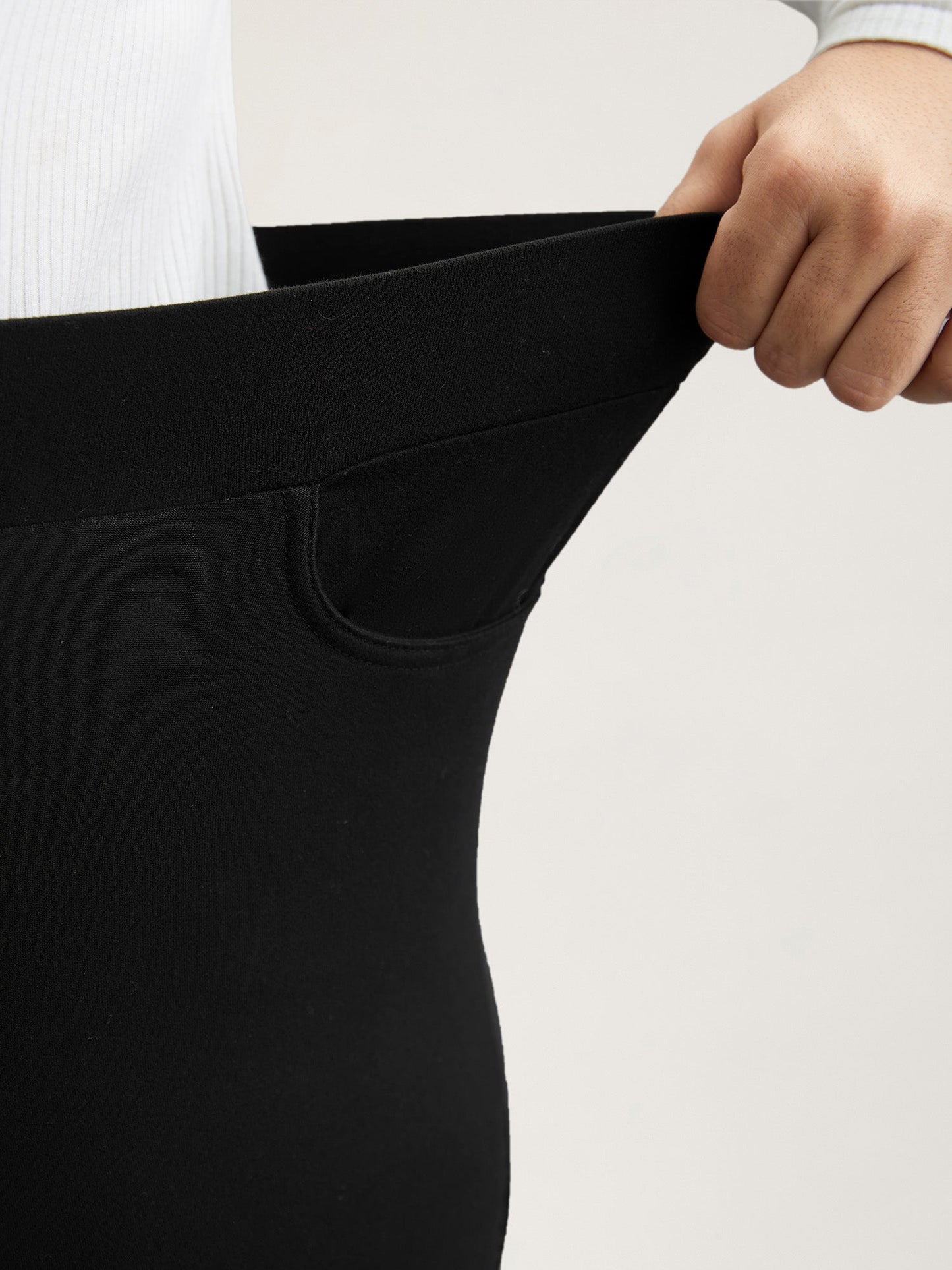 Lace Mid-Rise Tight Pants