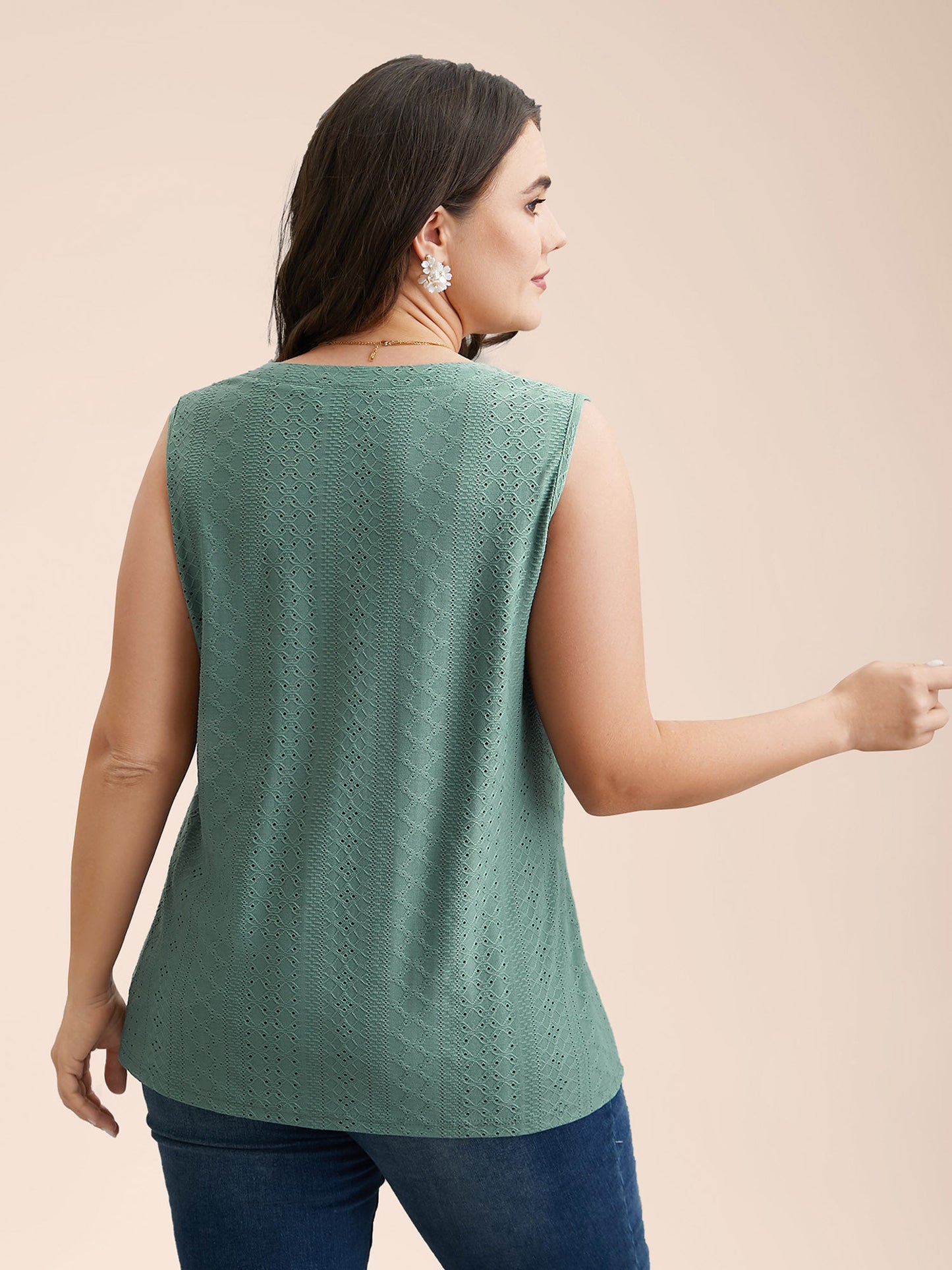 Front Plicated Textured Notched Collar Vest