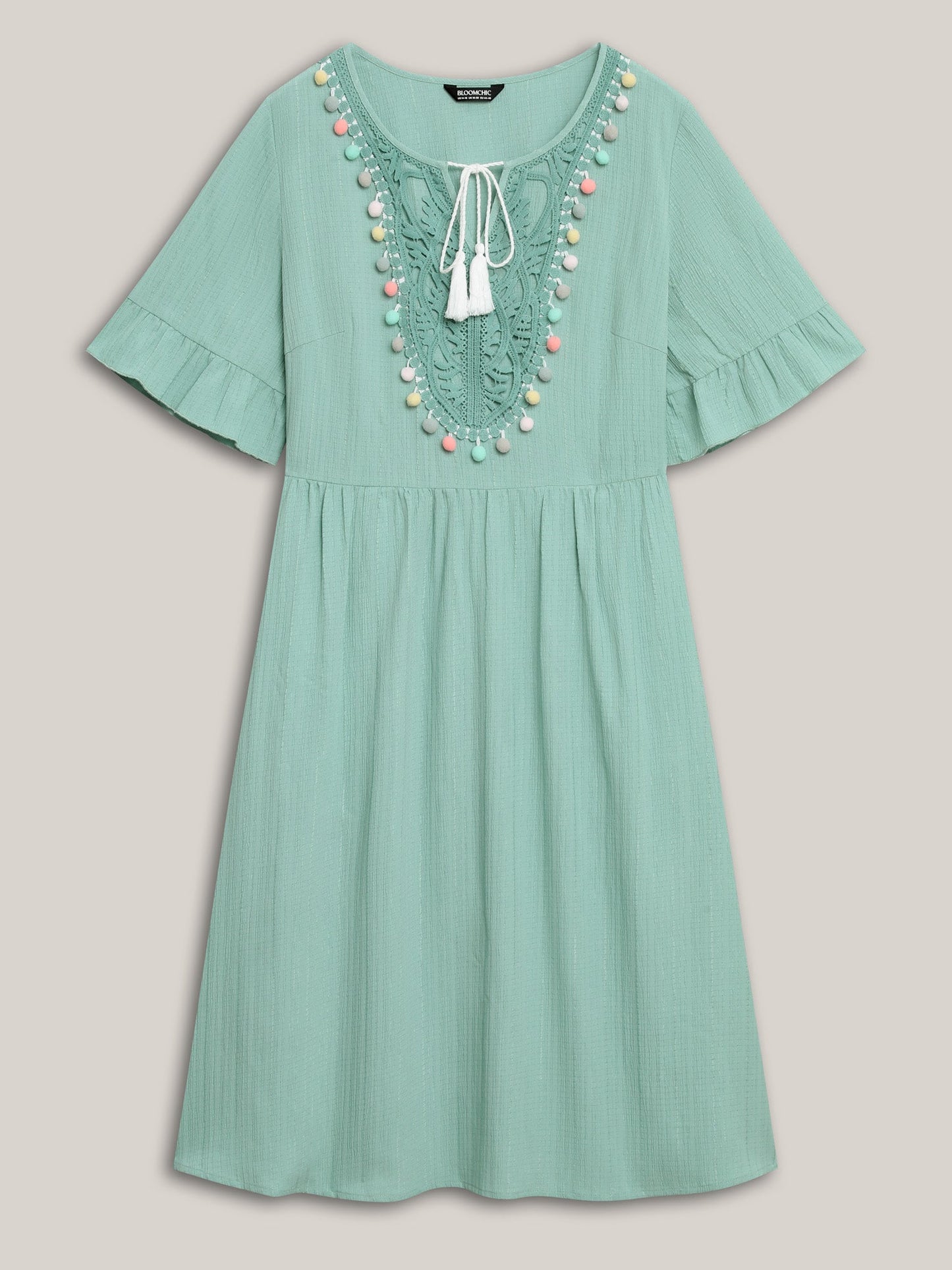 Textured Spliced Multi-Color Tassel Midi Dress