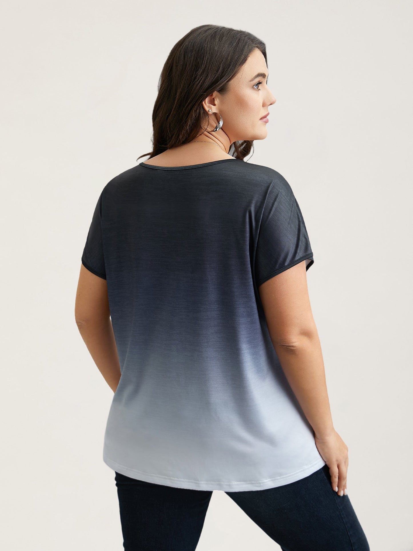 Gradient Tie-Dye Stretchy V-Neck T-Shirt