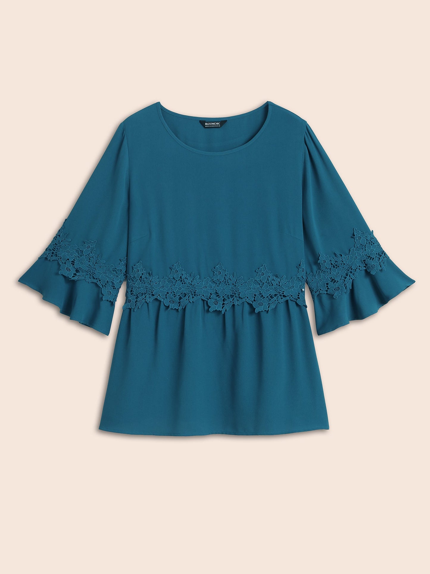 Lace Detail Ruffled Round Neck Blouse