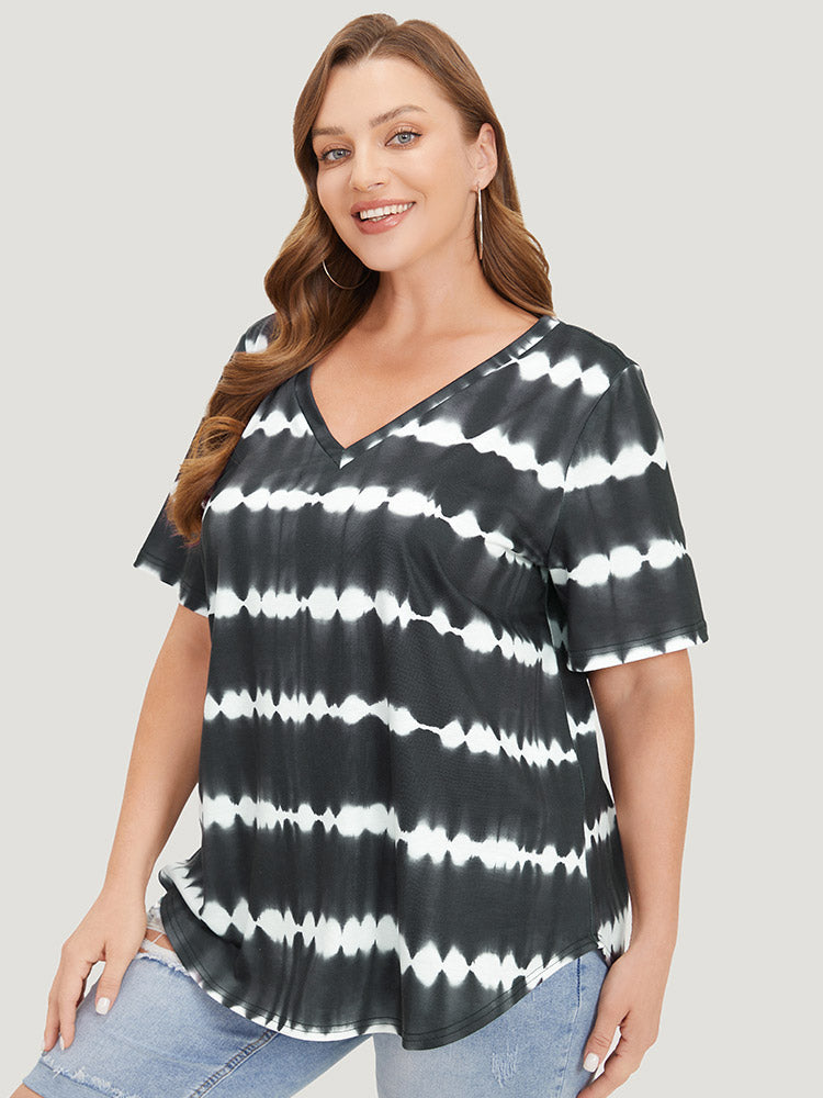Striped Tie Dye Curved Hem T-shirt