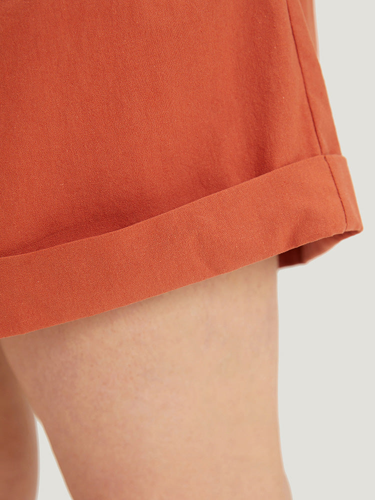 Solid Pocket Pleated Roll Hem Button Detail Shorts