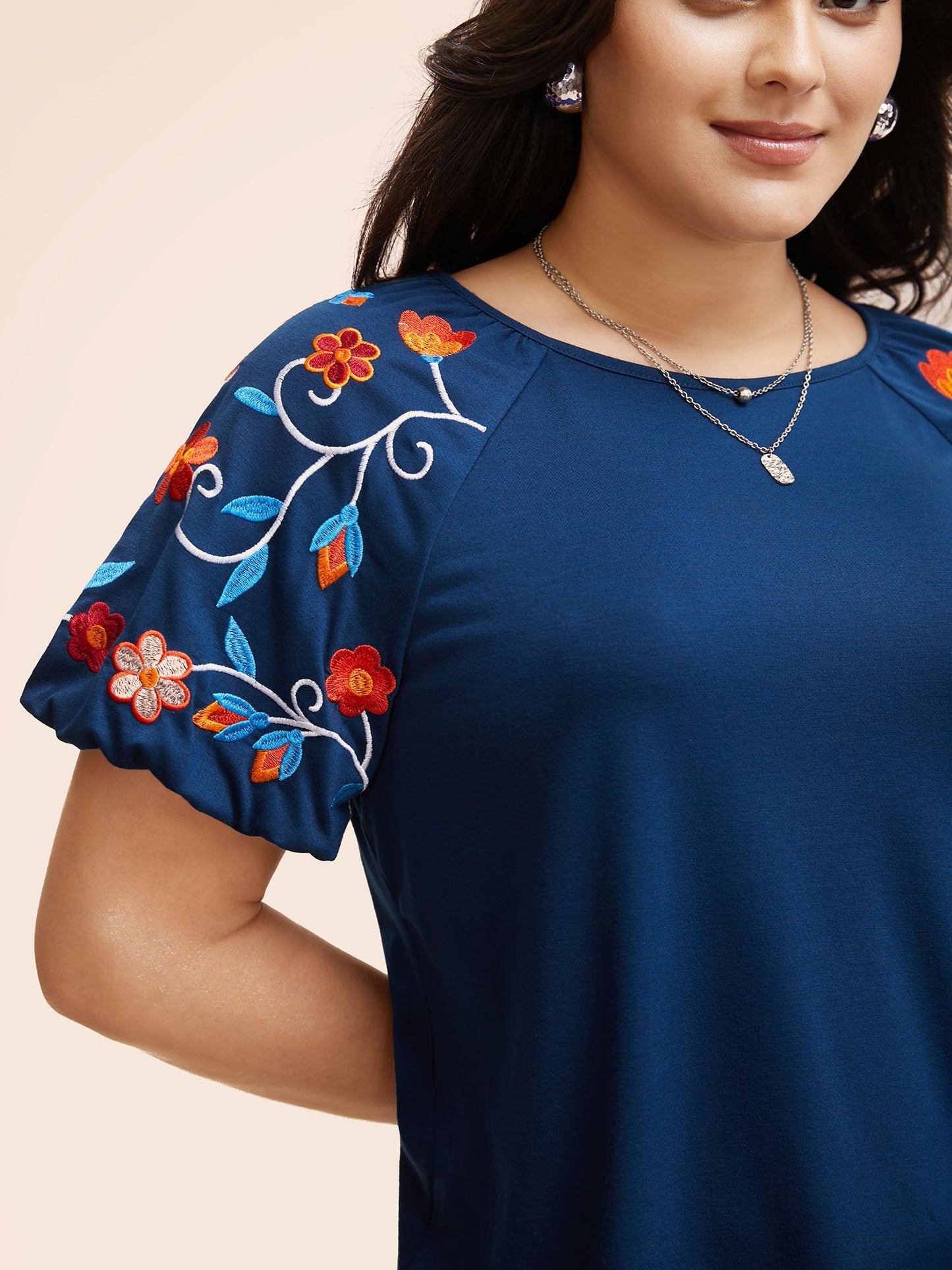 Floral Embroidered Lantern Sleeve T-shirt