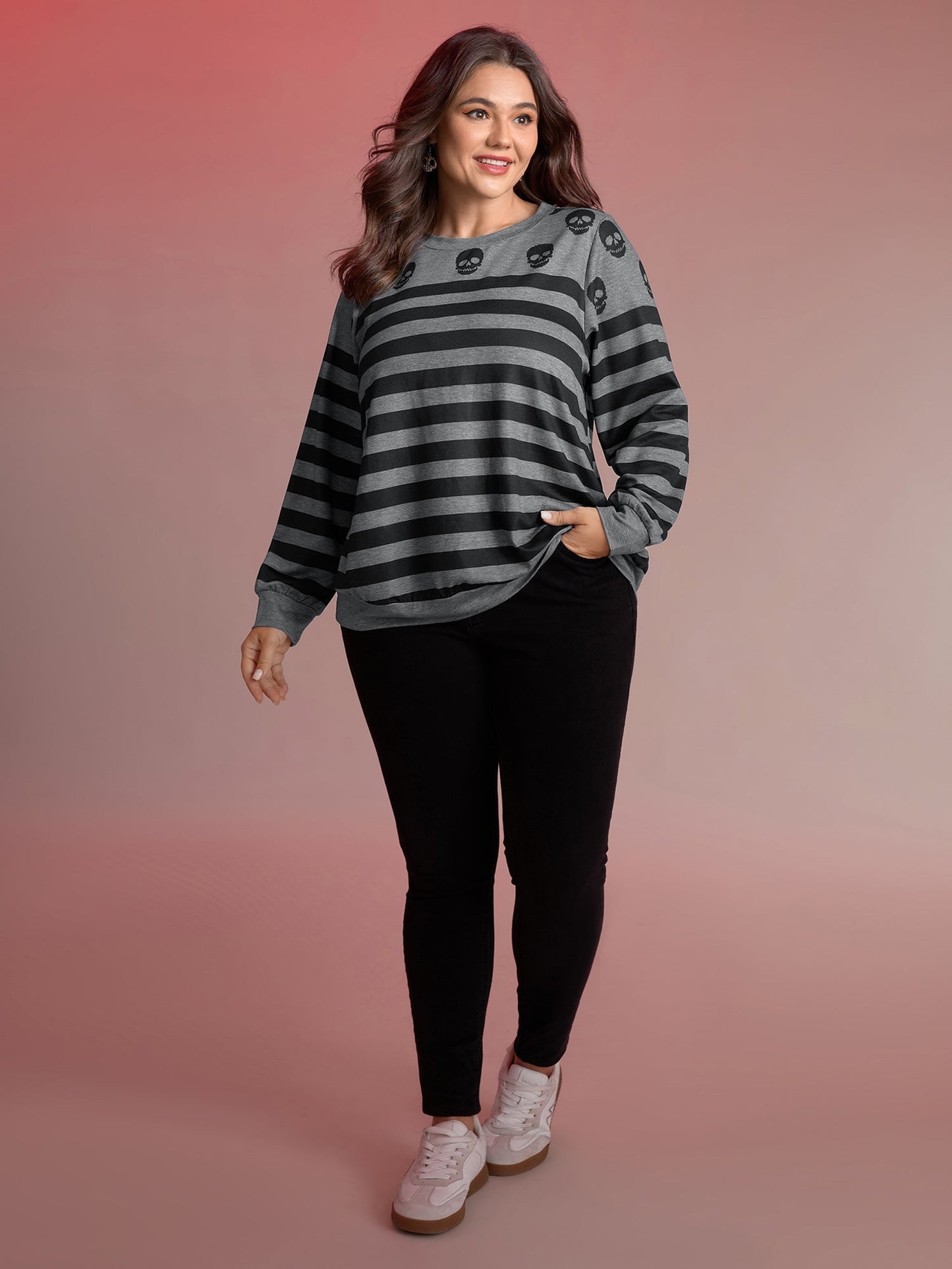 Skull Stripe Print Crewneck Sweatshirt