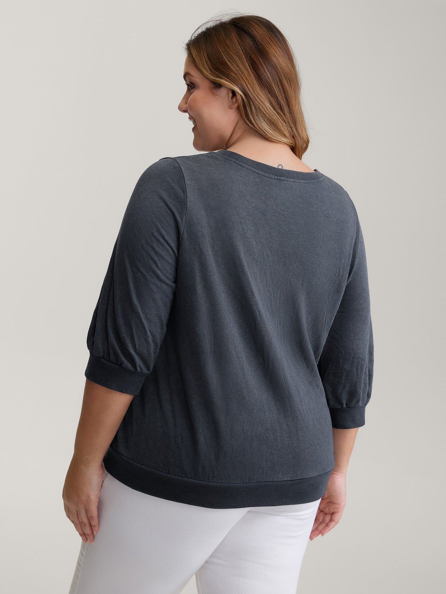 Vintage Round Neck Solid Sweatshirt