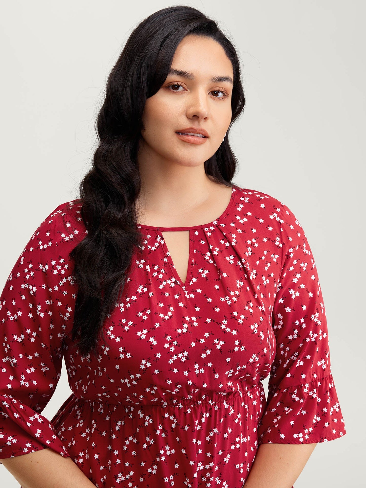 Floral Print Shirred Cut-Out Neck Midi Dress