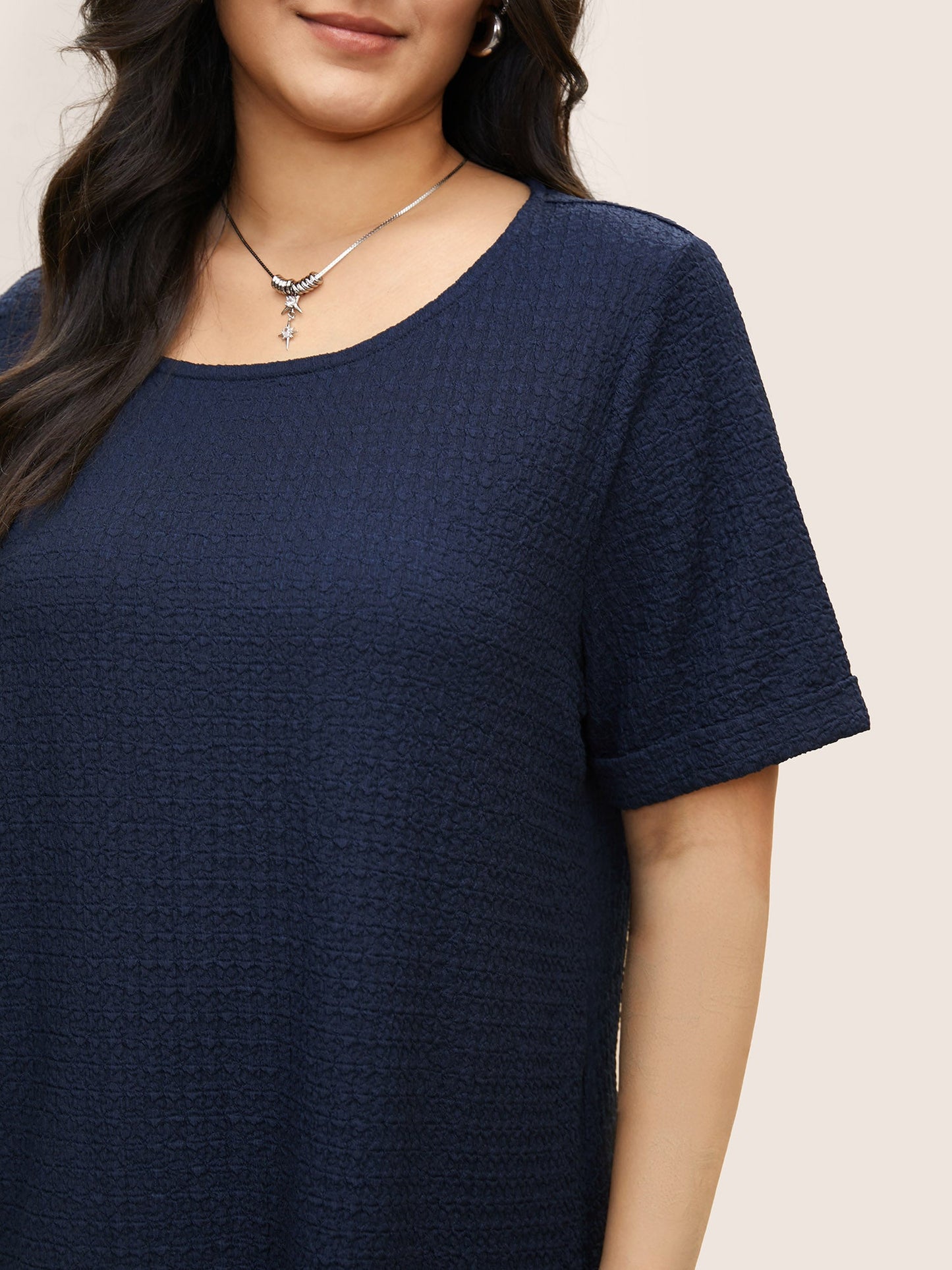 Plain Textured Crew Neck Cuffed Sleeve T-shirt