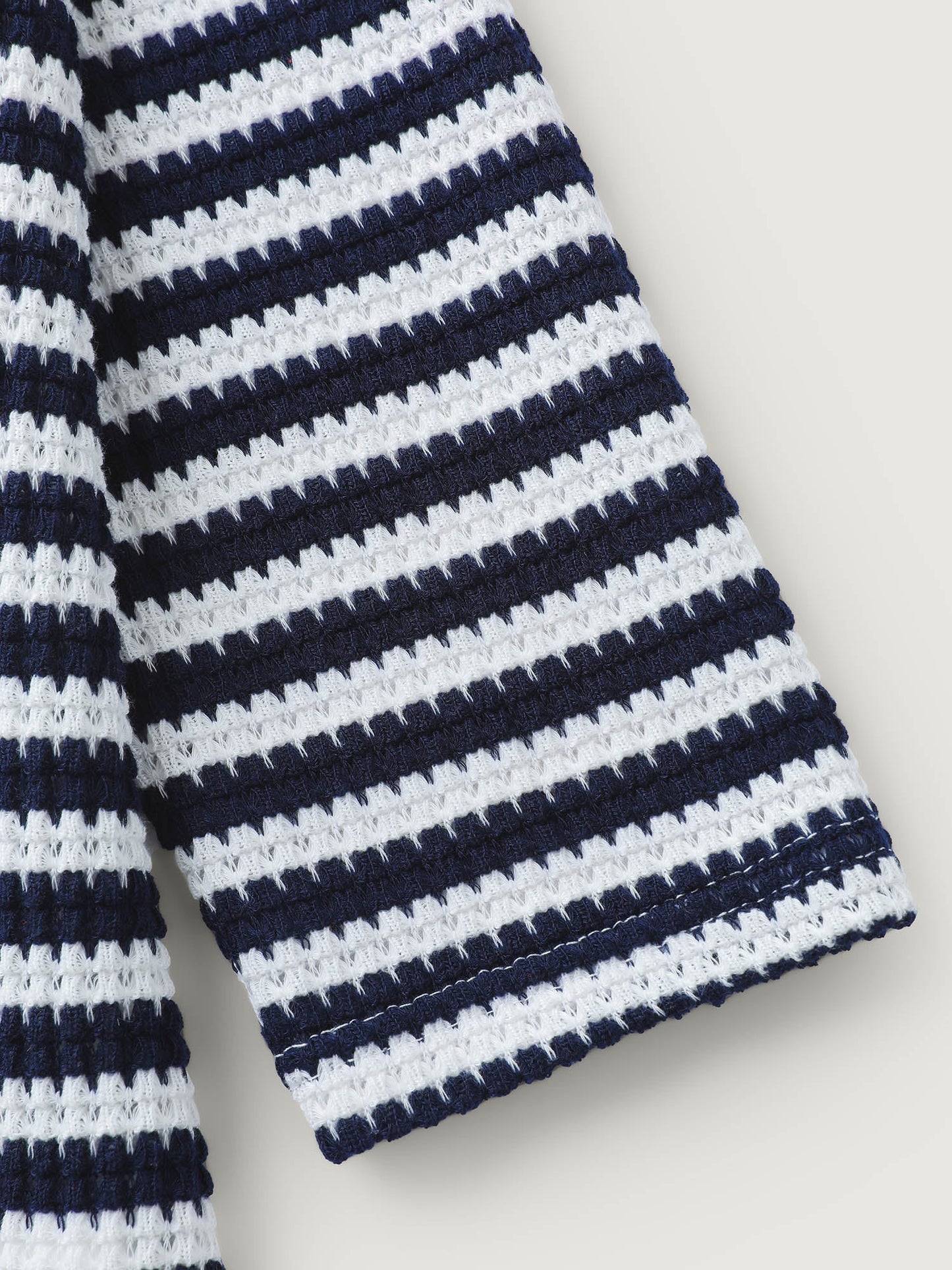 Stripe Stretchy Print V-Neck T-Shirt