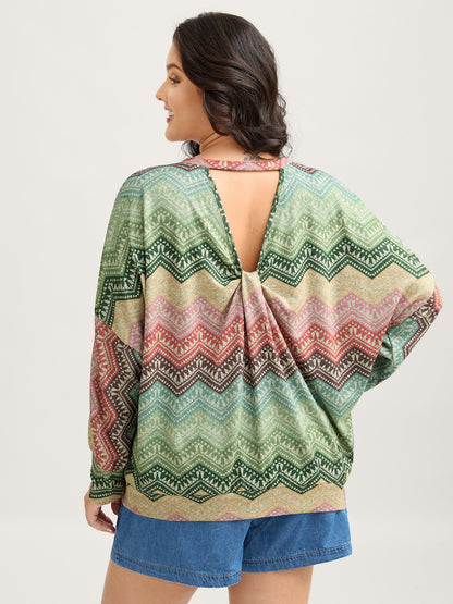 Colorful Wavy Stripes Gathered Back T-Shirt