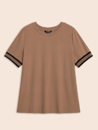 Crew Neck Pit Strip Contrast Trim T-shirt
