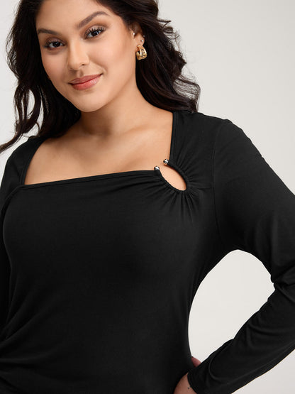 Stretchy Fitted Cut-Out Solid T-Shirt