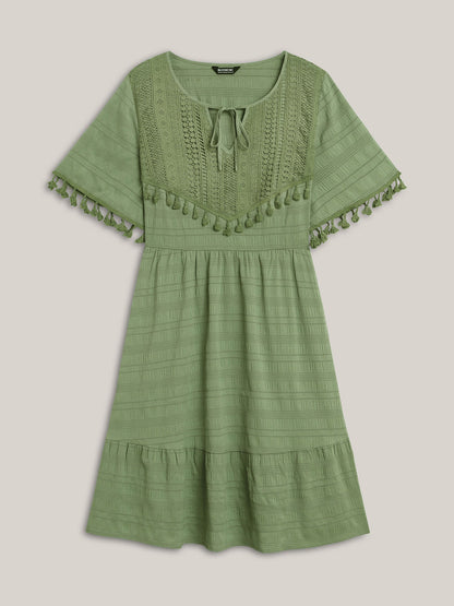 Lace Neck-Tie Pockets Tiered Midi Dress
