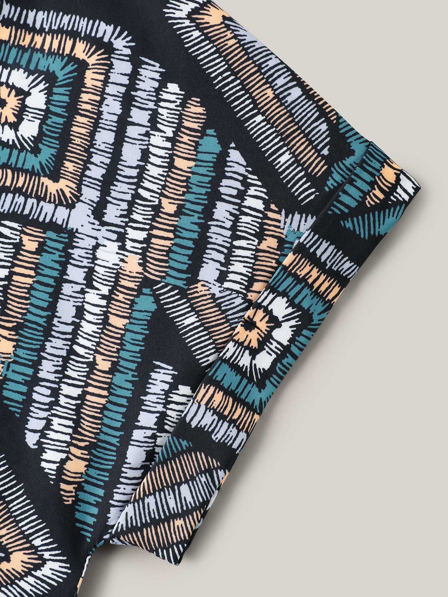 Geometric Print V-Neck Relaxed Fit Blouse