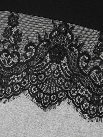 Lace Design Color Contrast T-Shirt