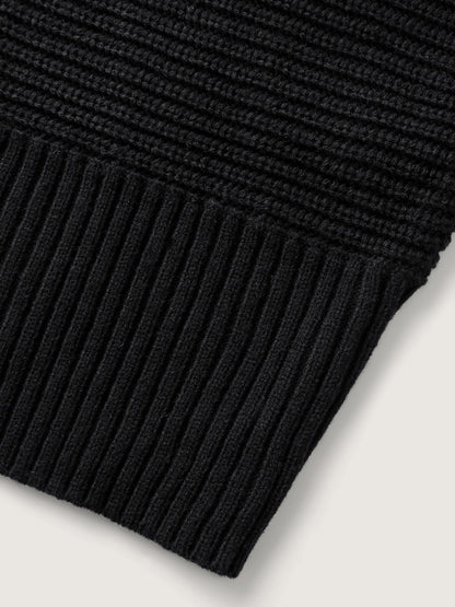 Boat Neckline Tissue Textured Pullover