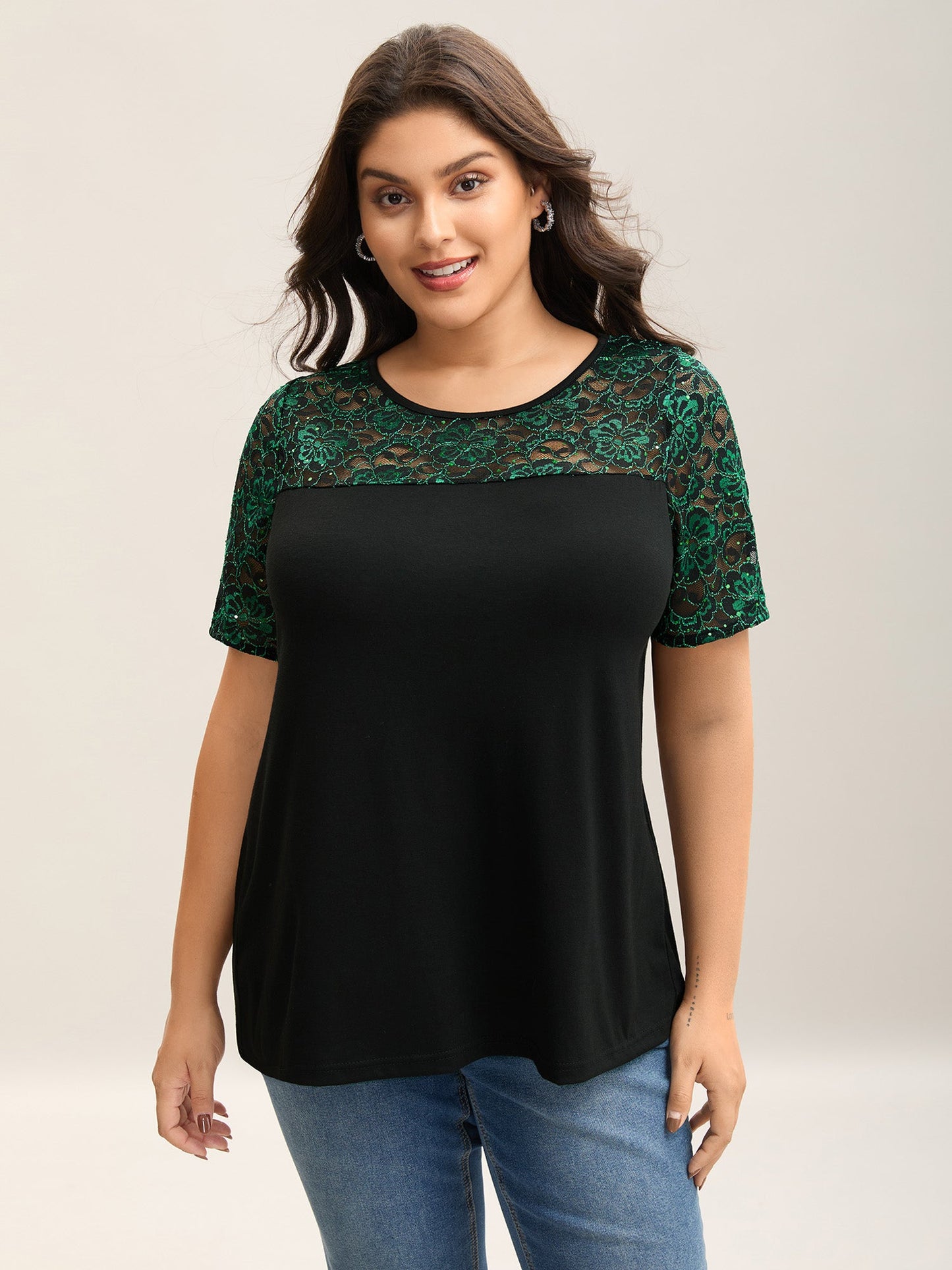 Lace Neck Sequins Color Contrast T-Shirt