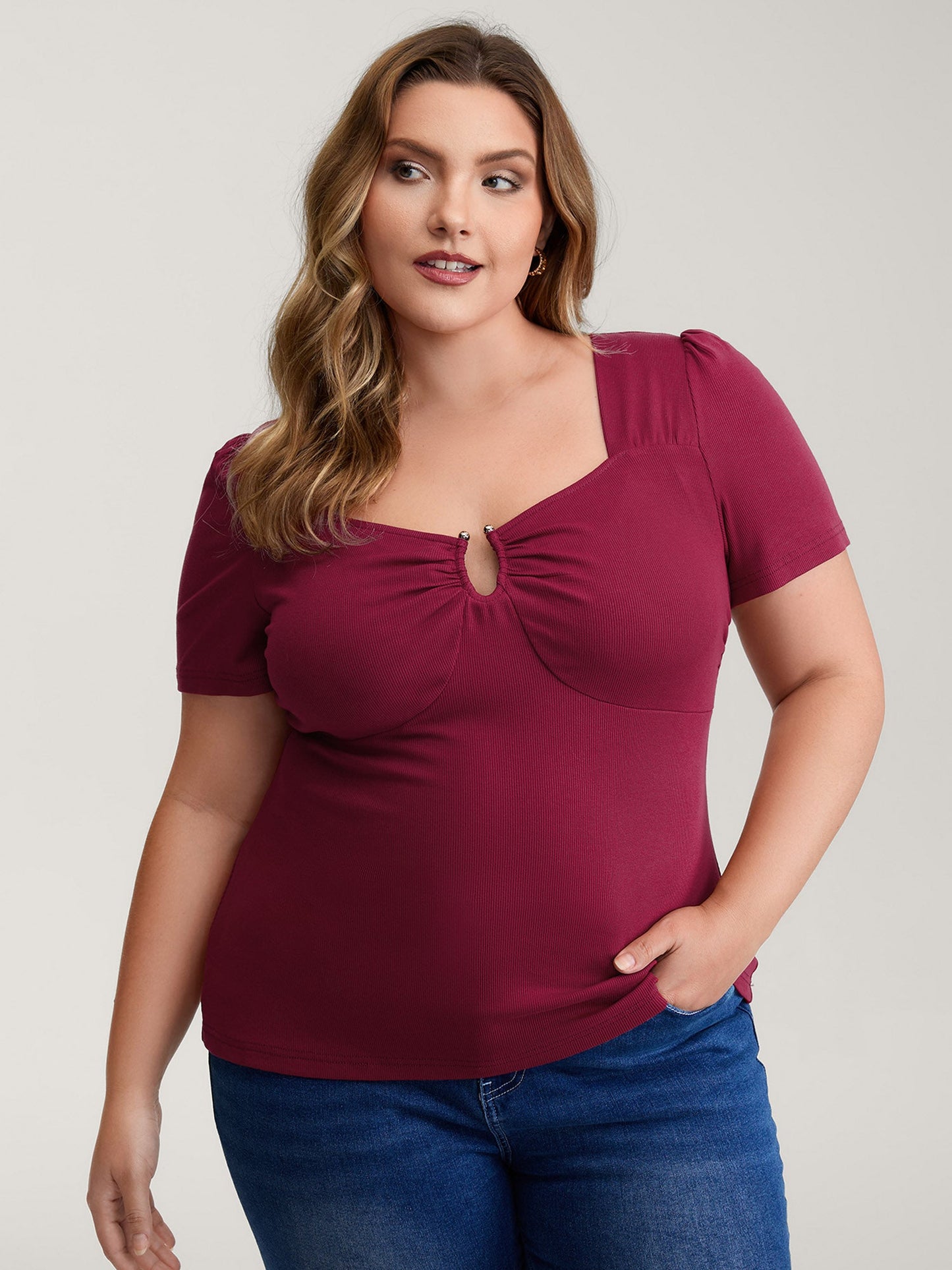 Ruched Stretchy Fitted Solid T-Shirt
