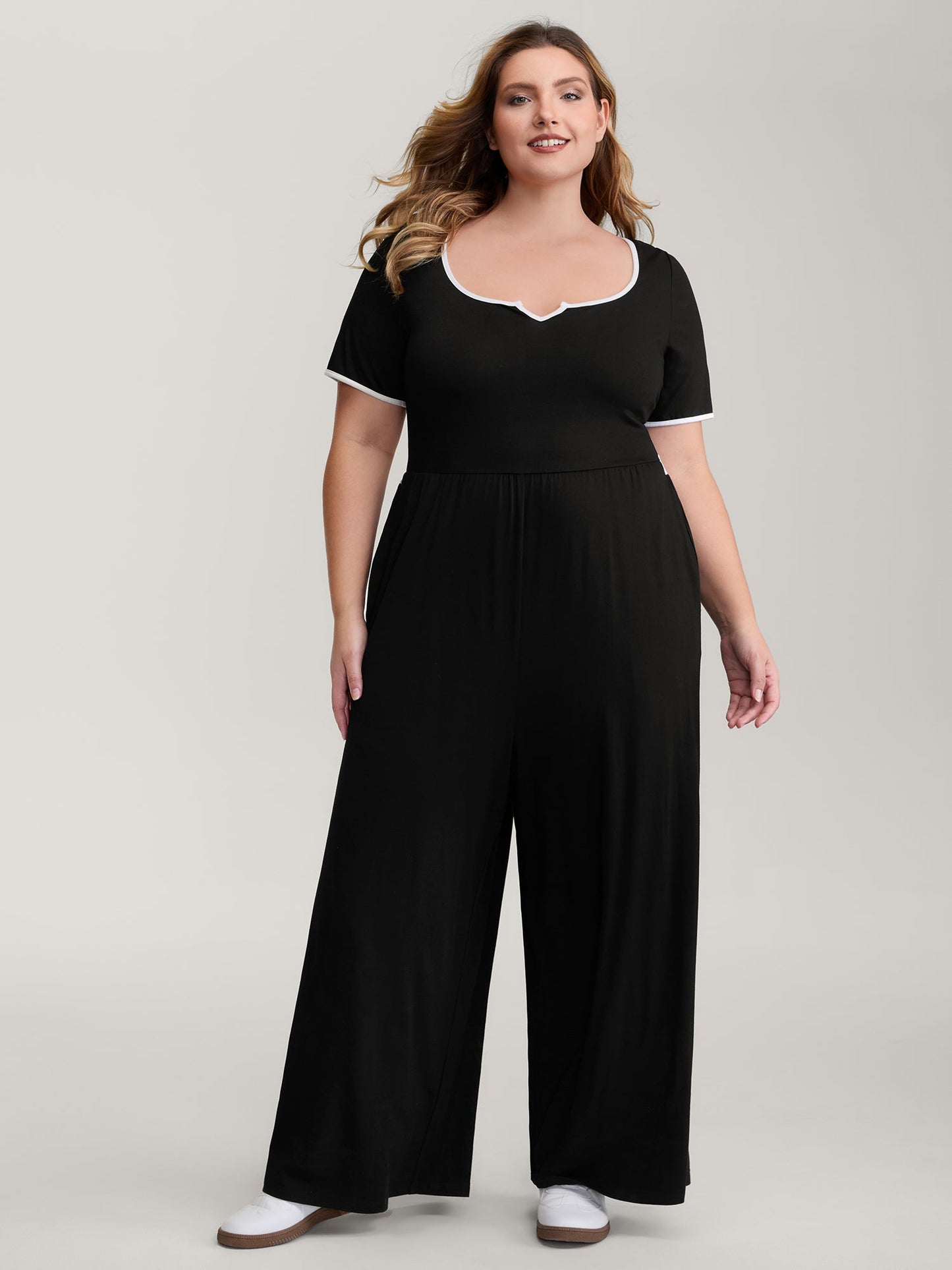 Easy Peezy Square Neckline Contrast Pockets Jumpsuit