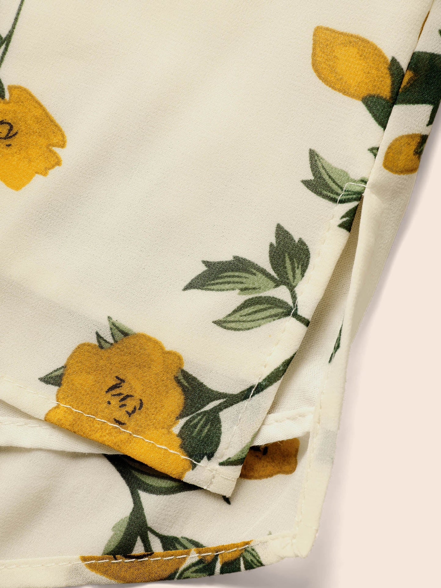 Floral Ruffle Sleeve Split Hem Blouse