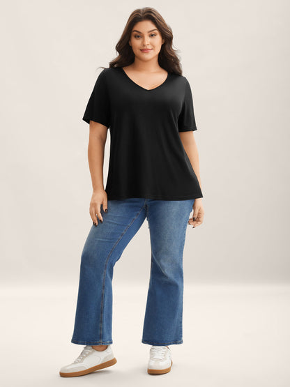 Stretchy Back Cut-Out V-Neck T-Shirt