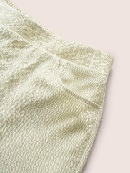 Plain Textured Elastic Waist High Rise Shorts