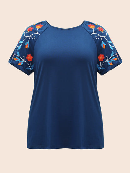 Floral Embroidered Lantern Sleeve T-shirt
