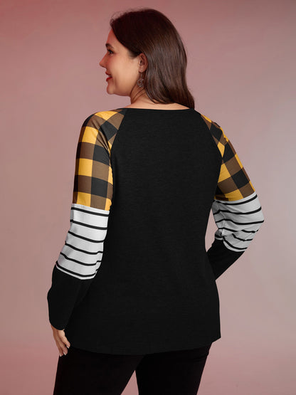 It's Fall Y'all Print T-Shirt