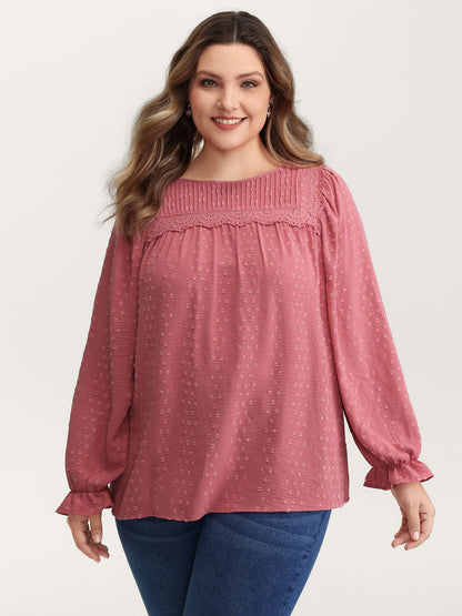 Lace Trim Pleated Textured Blouse