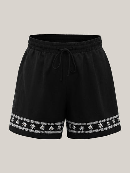 Cotton Embroidery Waist-Tie Straight-Fit Shorts