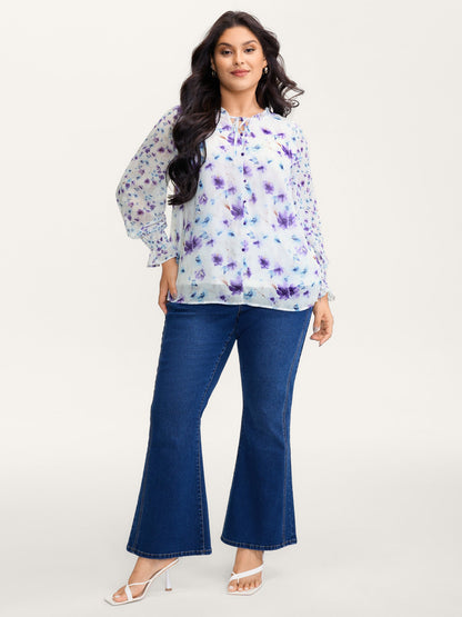 Chiffon Floral Spliced Neckline Tie Blouse