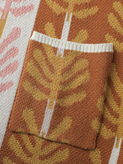 Leaf Jacquard Print Contrast Knit Cardigan
