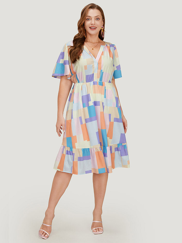 Geometric Notched Pocket Shirred Flutter Hem Dress