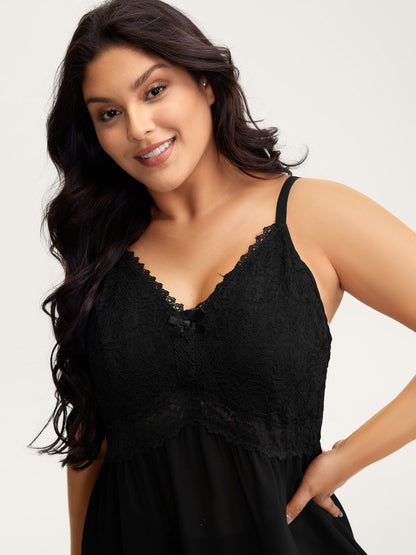 Lace Trim Waist Cut-Out Sleep Dress