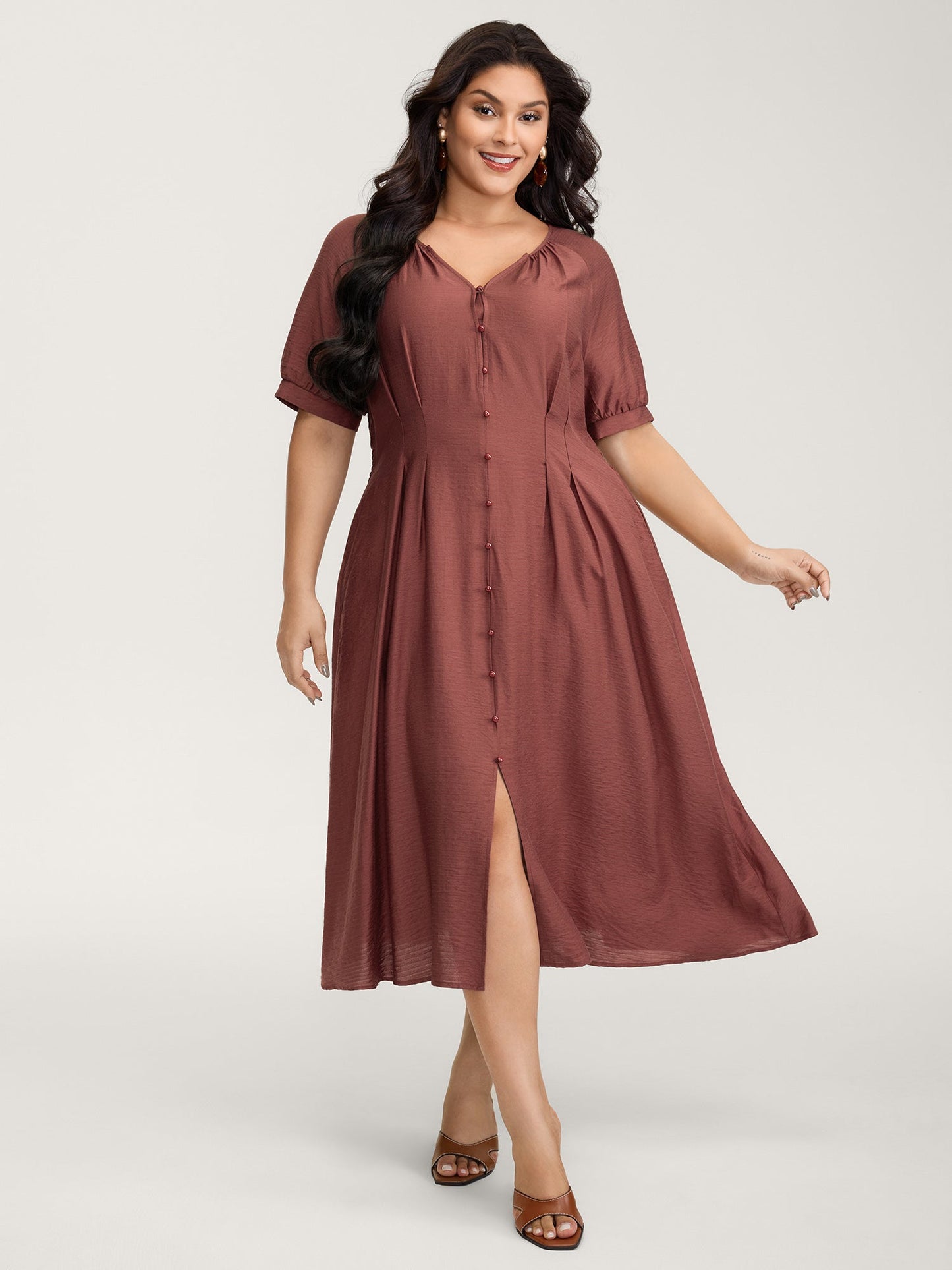 Textured Shirred Cinched-Waist Maxi Dress