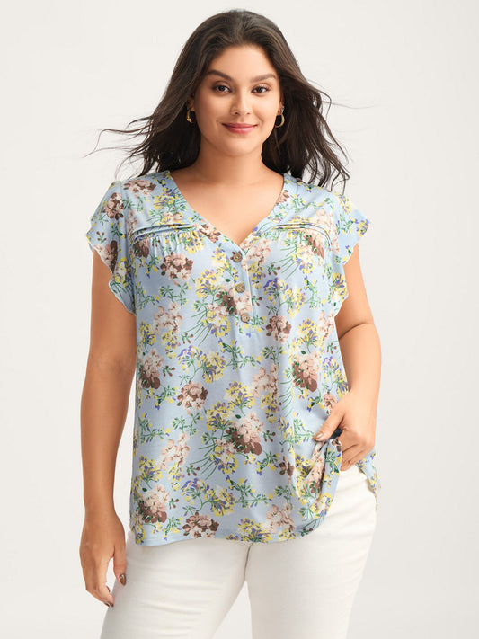 Floral Pleated Button Detail Blouse