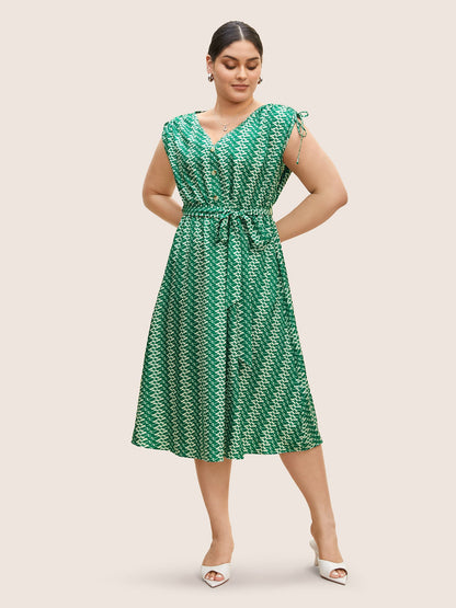 Geometric Drawstring Cap Sleeve Midi Dress