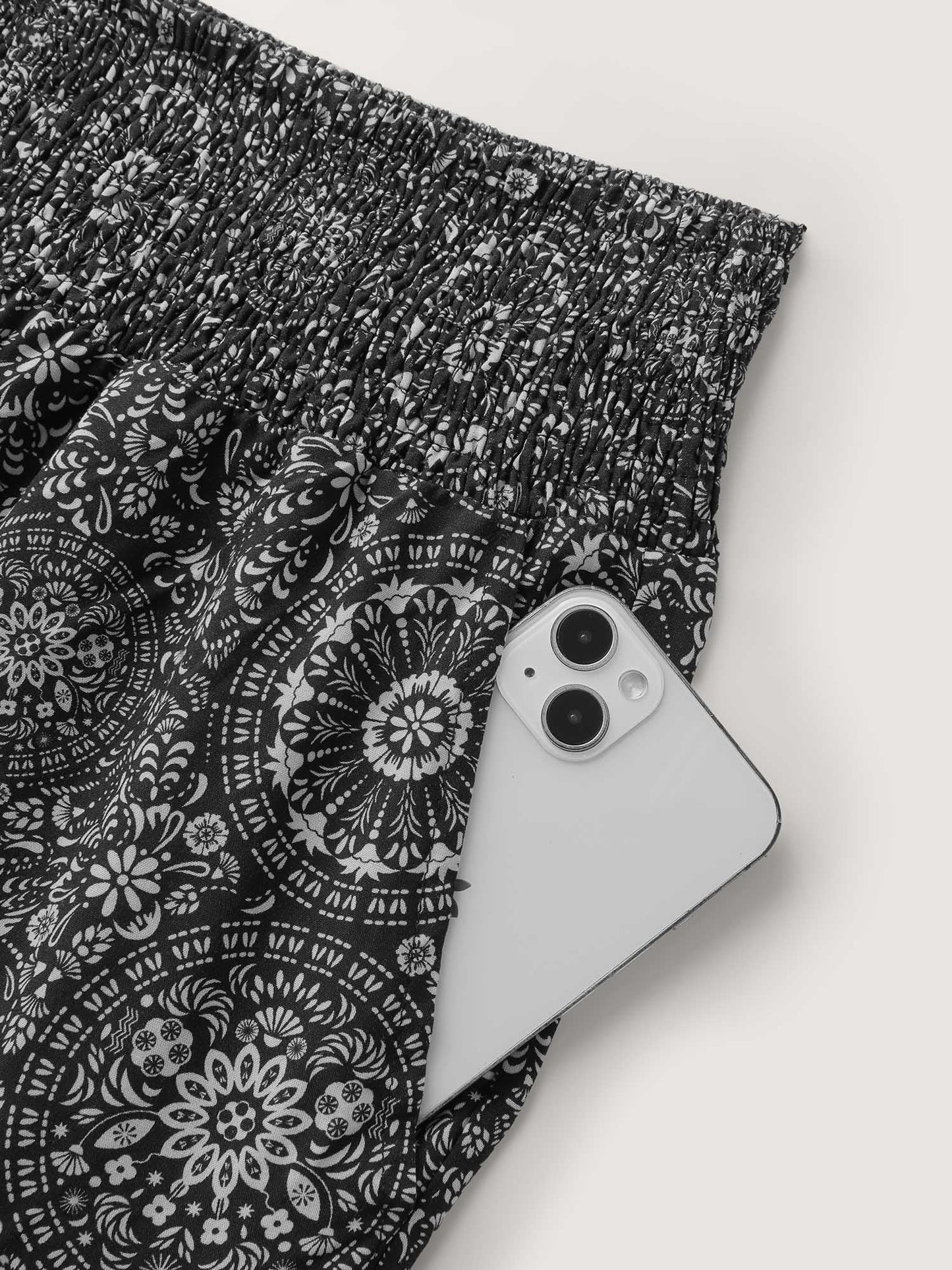 Geometric Print Shirred Waistband Pants